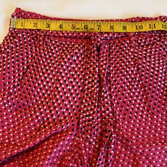 Jessica Simpson woman’s shorts size XS Polka Dots - Picture 7 of 12